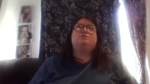 bigcurvybeauty online show from May 18, 2026, 12:33 pm