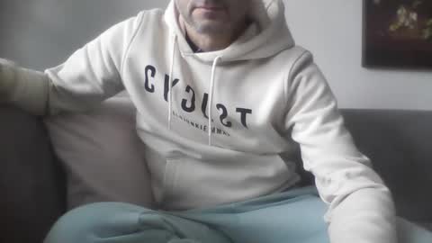 Mrserenade online show from January 22, 2025, 10:40 am