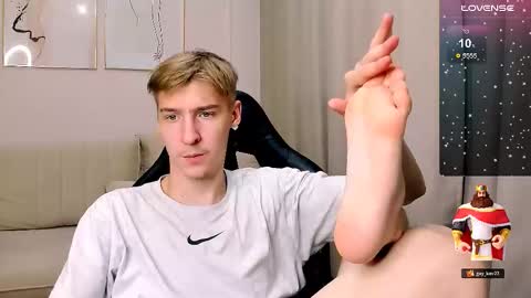 Adam online show from November 5, 2025, 4:07 pm