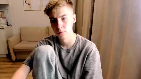 Adam online show from November 25, 2025, 11:38 pm