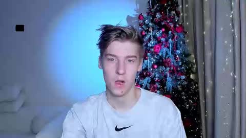 Adam online show from December 20, 2025, 7:32 pm