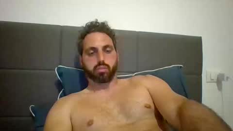 Snapshot of mrshaggy92 chatting on May 23, 2026, 2:28 am mrshaggy92 online show from May 23, 2026, 2:28 am