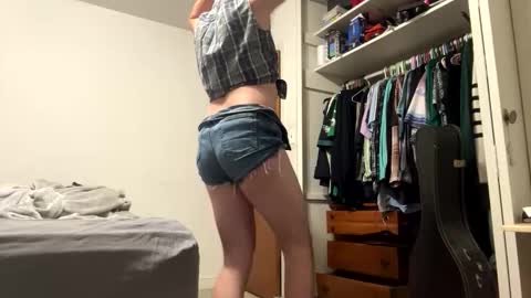 mrsissy812575 online show from May 8, 2026, 10:48 pm