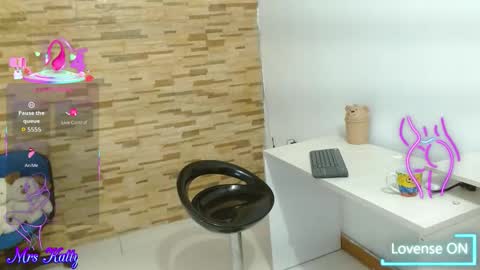 Snapshot of mrskatty chatting on November 27, 2025, 7:27 pm Tell me Katty online show from November 27, 2025, 7:27 pm