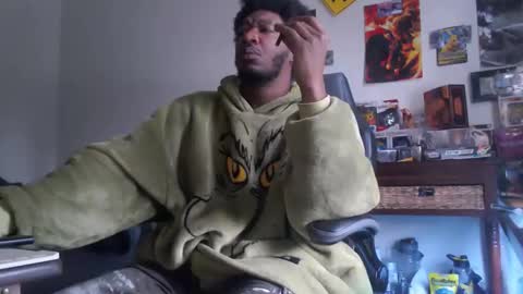 Snapshot of mrsoonicexrated chatting on April 10, 2026, 1:05 pm mrsoonicexrated online show from April 10, 2026, 1:05 pm