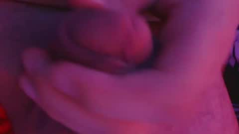 Snapshot of mrthickdick19822 chatting on November 27, 2025, 4:36 am mrthickdick19822 online show from November 27, 2025, 4:36 am