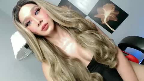 Snapshot of ms_chloe28 chatting on May 28, 2026, 6:00 am chloe online show from May 28, 2026, 6:00 am