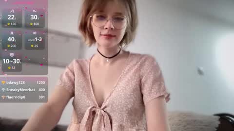 ms_christiana online show from October 12, 2025, 6:01 am