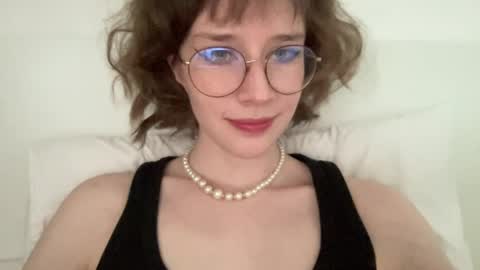 Snapshot of ms_christiana chatting on June 3, 2026, 2:55 pm ms_christiana online show from June 3, 2026, 2:55 pm