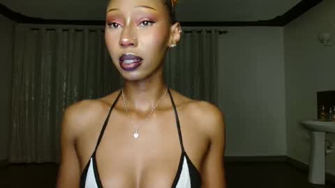 ms_crystal online show from March 24, 2026, 6:13 pm