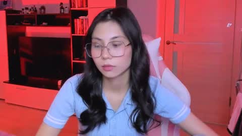 ms_emily_ online show from March 31, 2026, 12:38 pm