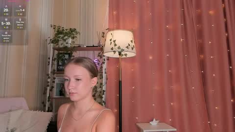 Eva 3 online show from April 14, 2026, 12:11 pm