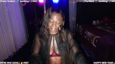 Snapshot of ms_hotnready1 chatting on January 2, 2025, 2:43 am DaPussyFairy online show from January 2, 2025, 2:43 am