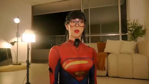 Samantha online show from November 12, 2025, 2:01 am