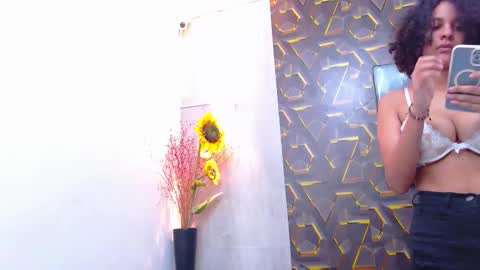 Snapshot of ms_leydi chatting on March 25, 2026, 3:34 am ms_leydi online show from March 25, 2026, 3:34 am