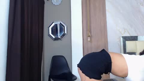 Snapshot of ms_leydi chatting on April 9, 2026, 3:28 am ms_leydi online show from April 9, 2026, 3:28 am
