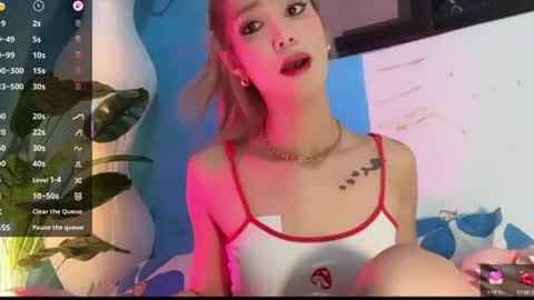 Snapshot of ms_maureenx69x chatting on July 17, 2026, 6:57 pm ms_maureenx69x online show from July 17, 2026, 6:57 pm