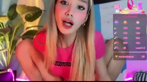 Snapshot of ms_maureenx69x chatting on July 19, 2026, 4:00 pm ms_maureenx69x online show from July 19, 2026, 4:00 pm