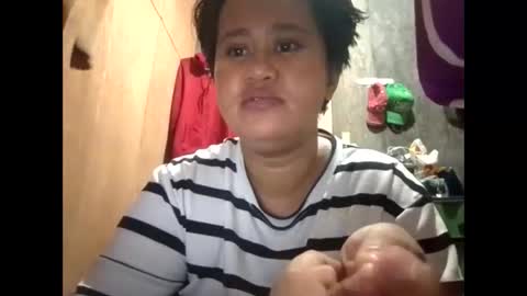 Snapshot of ms_nathalie chatting on December 2, 2025, 10:31 am Nathalie online show from December 2, 2025, 10:31 am