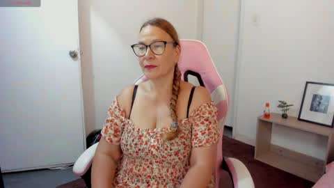 ms_samanta online show from May 19, 2026, 11:05 am