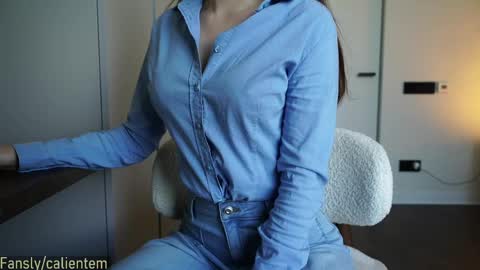 Snapshot of ms_seductive chatting on April 18, 2026, 1:04 pm Your M online show from April 18, 2026, 1:04 pm