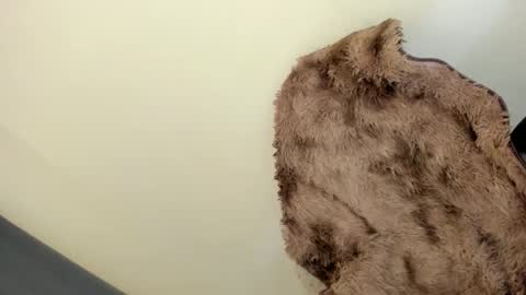 selena online show from January 19, 2025, 10:39 am