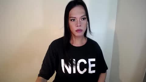 selena online show from February 5, 2025, 11:23 am