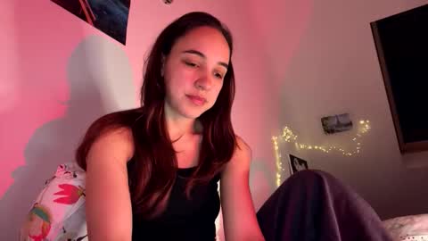 Snapshot of ms_sophiee chatting on April 23, 2026, 10:03 am ms_sophiee online show from April 23, 2026, 10:03 am