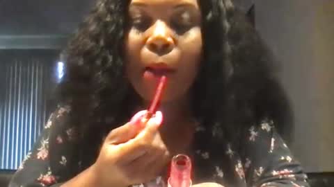 Snapshot of msjonemillion chatting on January 17, 2026, 6:55 pm Chocolate Candy Stick online show from January 17, 2026, 6:55 pm