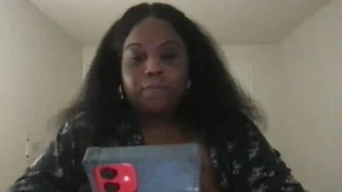 Snapshot of msjonemillion chatting on February 24, 2026, 2:31 am Chocolate Candy Stick online show from February 24, 2026, 2:31 am