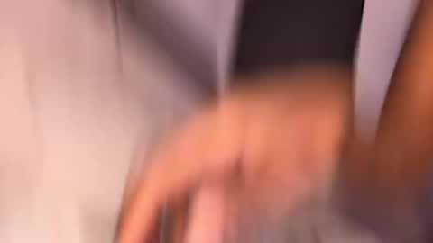 Snapshot of mskitty000 chatting on December 5, 2025, 4:25 pm mskitty000 online show from December 5, 2025, 4:25 pm