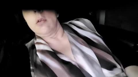 msmomy69 online show from April 8, 2026, 12:49 pm