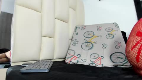 FERNANDA 3 online show from February 6, 2025, 3:06 am