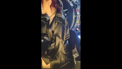 Snapshot of msvioletx chatting on February 26, 2025, 3:08 pm MsVioletx online show from February 26, 2025, 3:08 pm