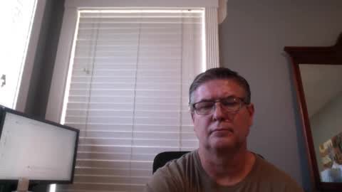 Snapshot of mtbrdr73 chatting on October 10, 2025, 8:30 pm mtbrdr73 online show from October 10, 2025, 8:30 pm