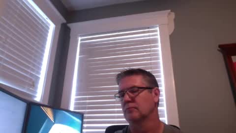 mtbrdr73 online show from December 22, 2025, 6:49 pm