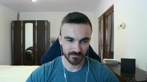 Victor online show from November 23, 2025, 12:38 pm