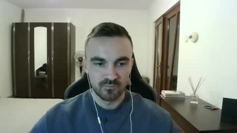 Snapshot of mu5clemania chatting on March 2, 2026, 11:22 pm Victor online show from March 2, 2026, 11:22 pm