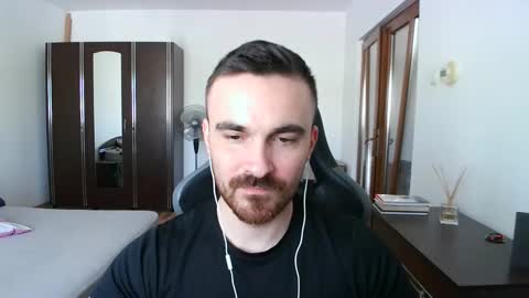 Snapshot of mu5clemania chatting on March 12, 2026, 11:38 am Victor online show from March 12, 2026, 11:38 am