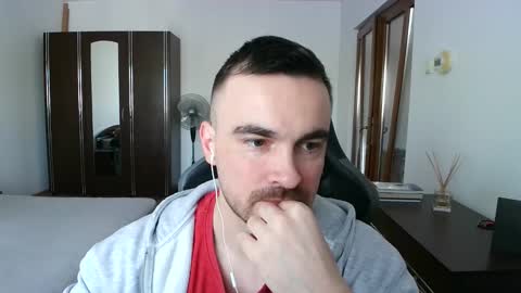 Snapshot of mu5clemania chatting on March 15, 2026, 7:14 am Victor online show from March 15, 2026, 7:14 am