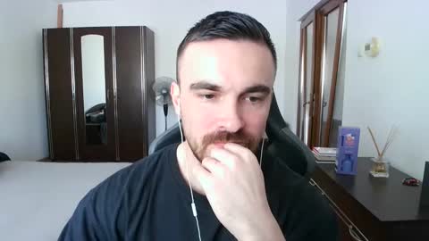 Snapshot of mu5clemania chatting on March 23, 2026, 9:57 am Victor online show from March 23, 2026, 9:57 am