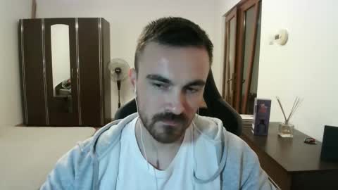 Snapshot of mu5clemania chatting on March 28, 2026, 8:19 pm Victor online show from March 28, 2026, 8:19 pm