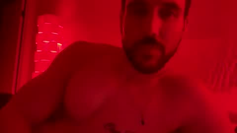 Snapshot of muchachote_ chatting on December 18, 2025, 5:24 am muchachote_ online show from December 18, 2025, 5:24 am