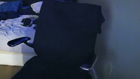 Muffdiver online show from January 15, 2025, 11:00 am