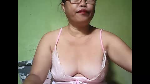 muffy_bunny online show from May 24, 2026, 7:41 pm