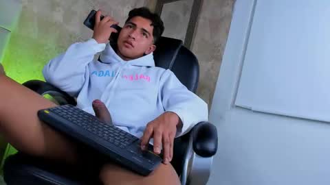 muichiro tokito1 online show from December 23, 2024, 8:22 am