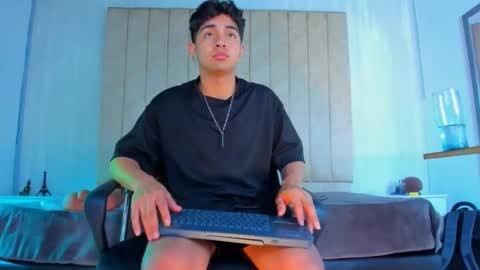 muichiro tokito1 online show from January 17, 2025, 3:23 am