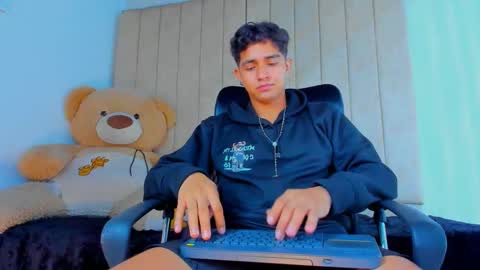 Snapshot of muichiro_tokito1 chatting on February 1, 2025, 4:24 am muichiro tokito1 online show from February 1, 2025, 4:24 am