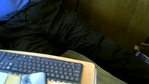 Snapshot of muller520 chatting on June 18, 2026, 4:22 pm muller520 online show from June 18, 2026, 4:22 pm