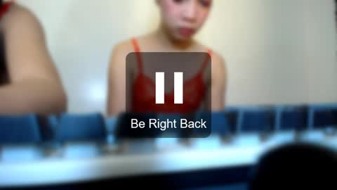 multicummer_devi online show from May 19, 2026, 2:40 am